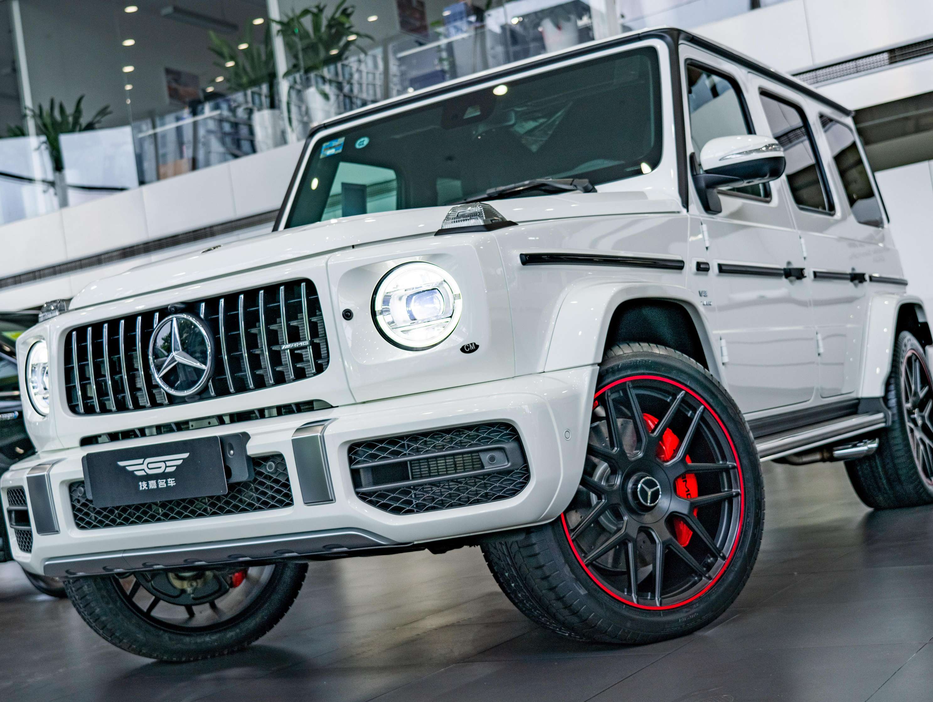 進口奔馳 奔馳g級amg 白色/黑色 2021款 amg g 63 墨規版