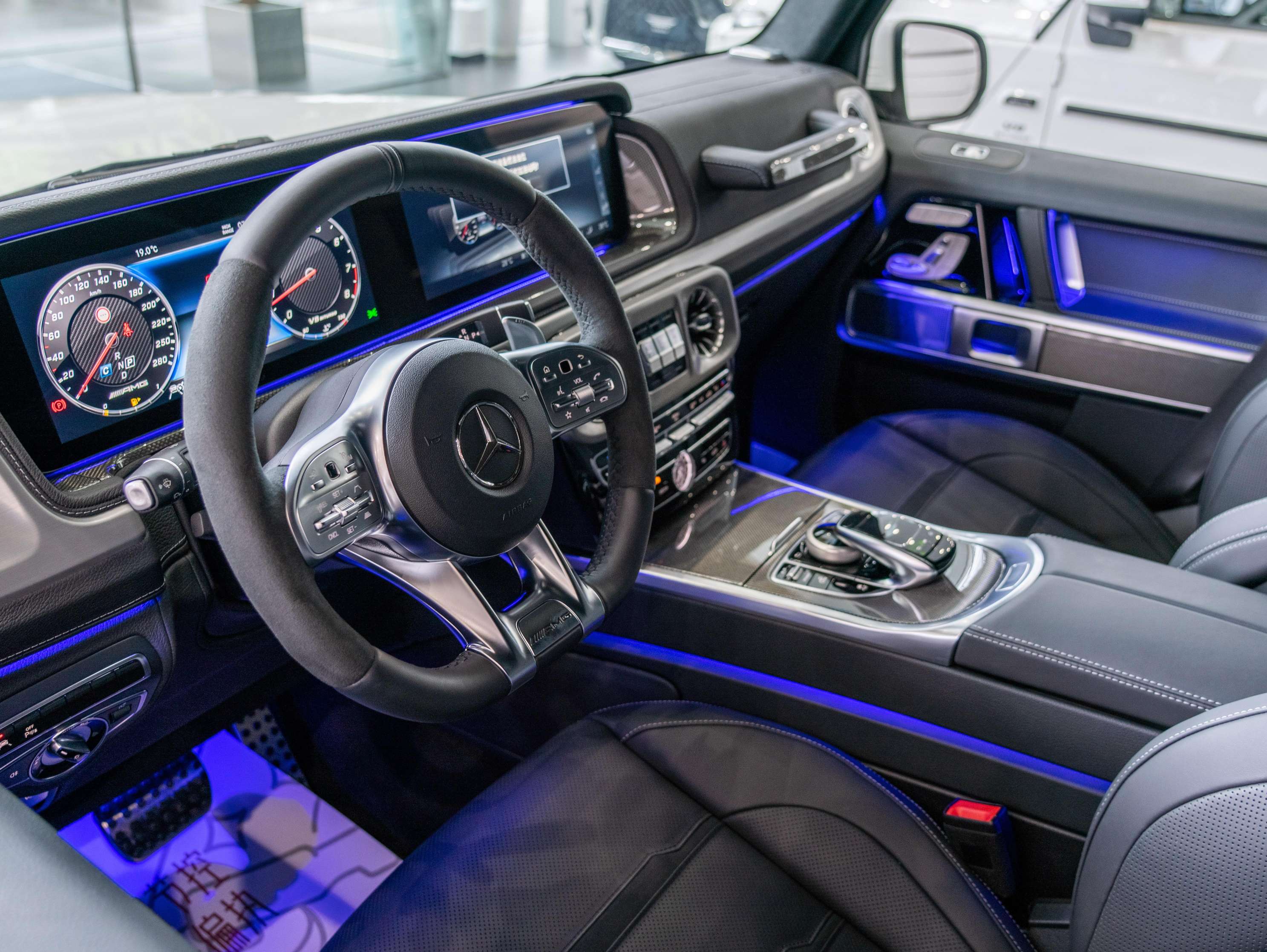 进口奔驰 奔驰G级AMG 白色/黑色 2021款 AMG G 63 墨规版