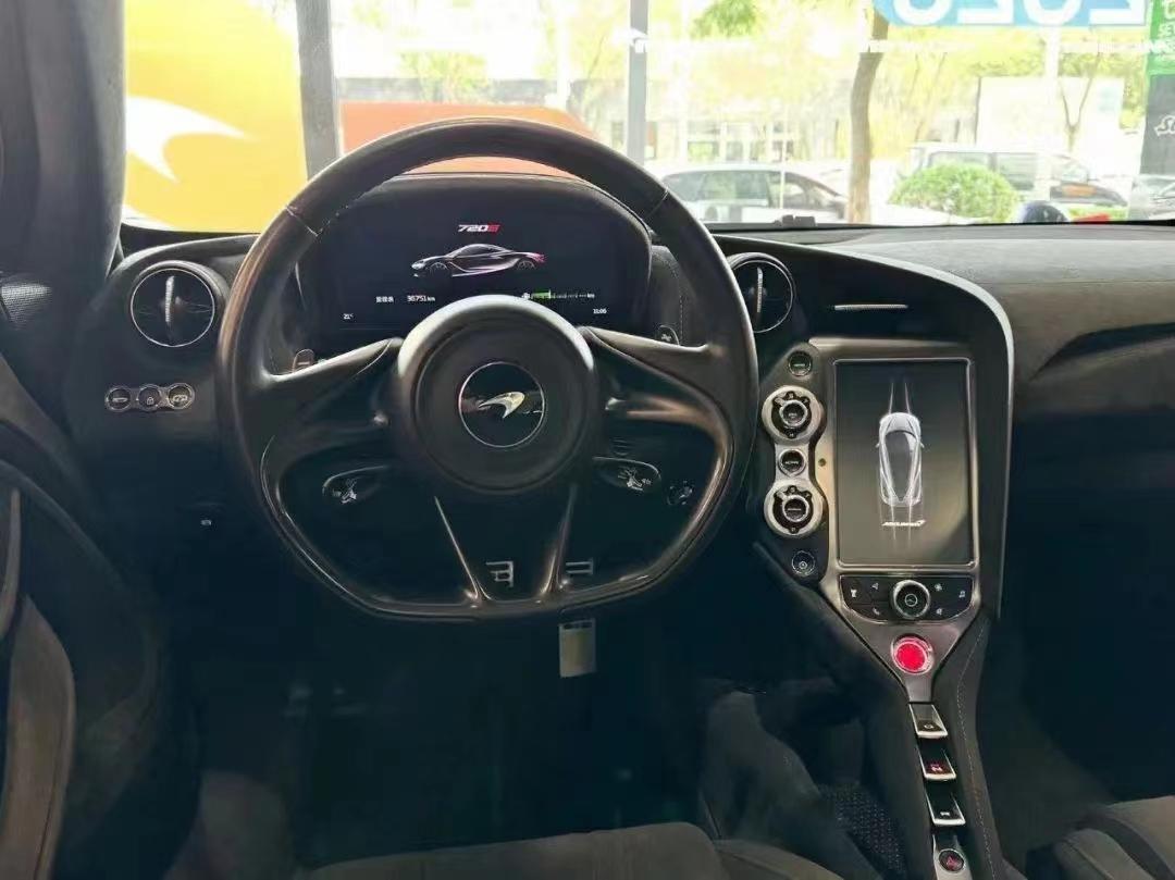 二手迈凯伦 720S 沙罗兰灰/alcantara炭黑 2018款 4.0T Coupe