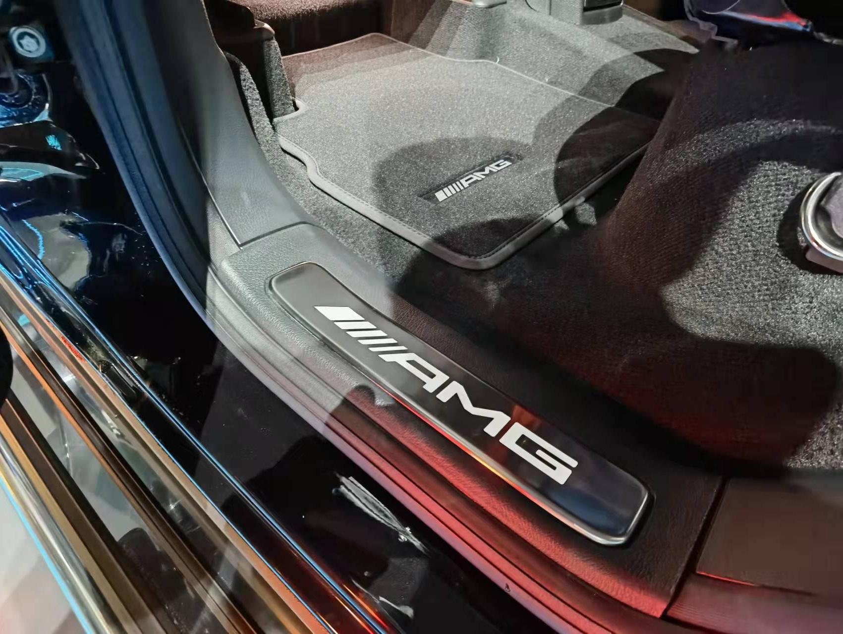 奔驰 奔驰G级AMG 黑色/红色 2022款 加版满配