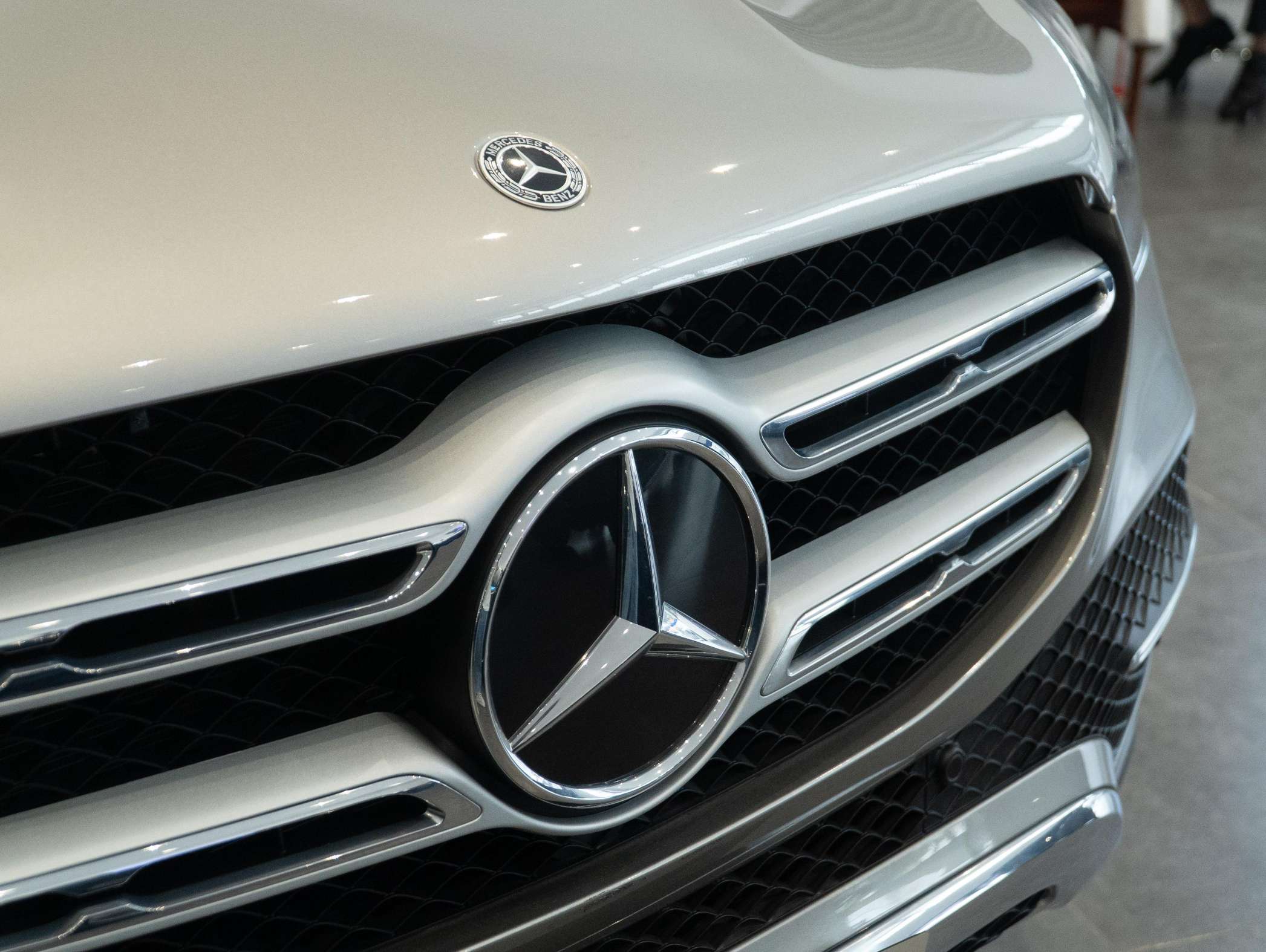 奔驰 GLE450 金色/黑色 2021款 2.5T 墨规版
