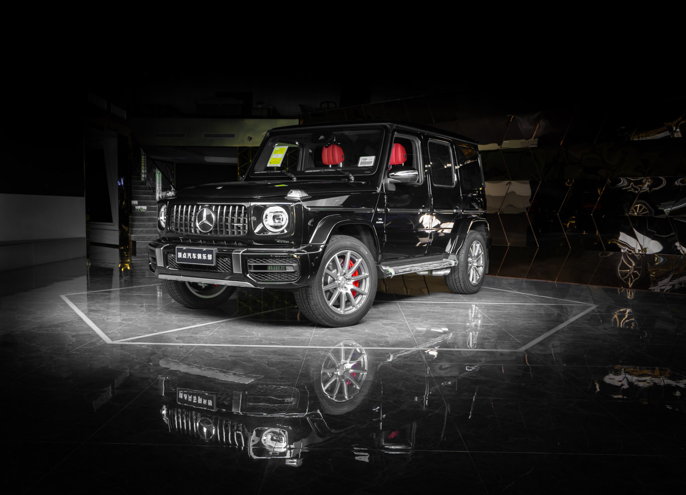 奔驰 奔驰G级AMG 黑色/红色 2020款 AMG G 63