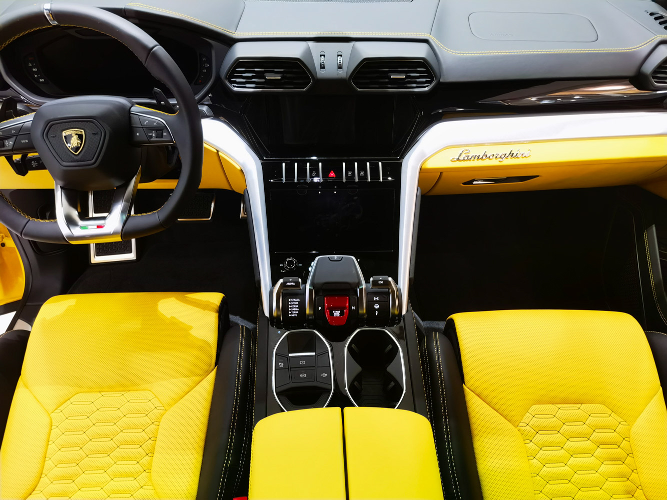 中规兰博基尼 Urus 黄色/黄色 2021款 4.0T V8