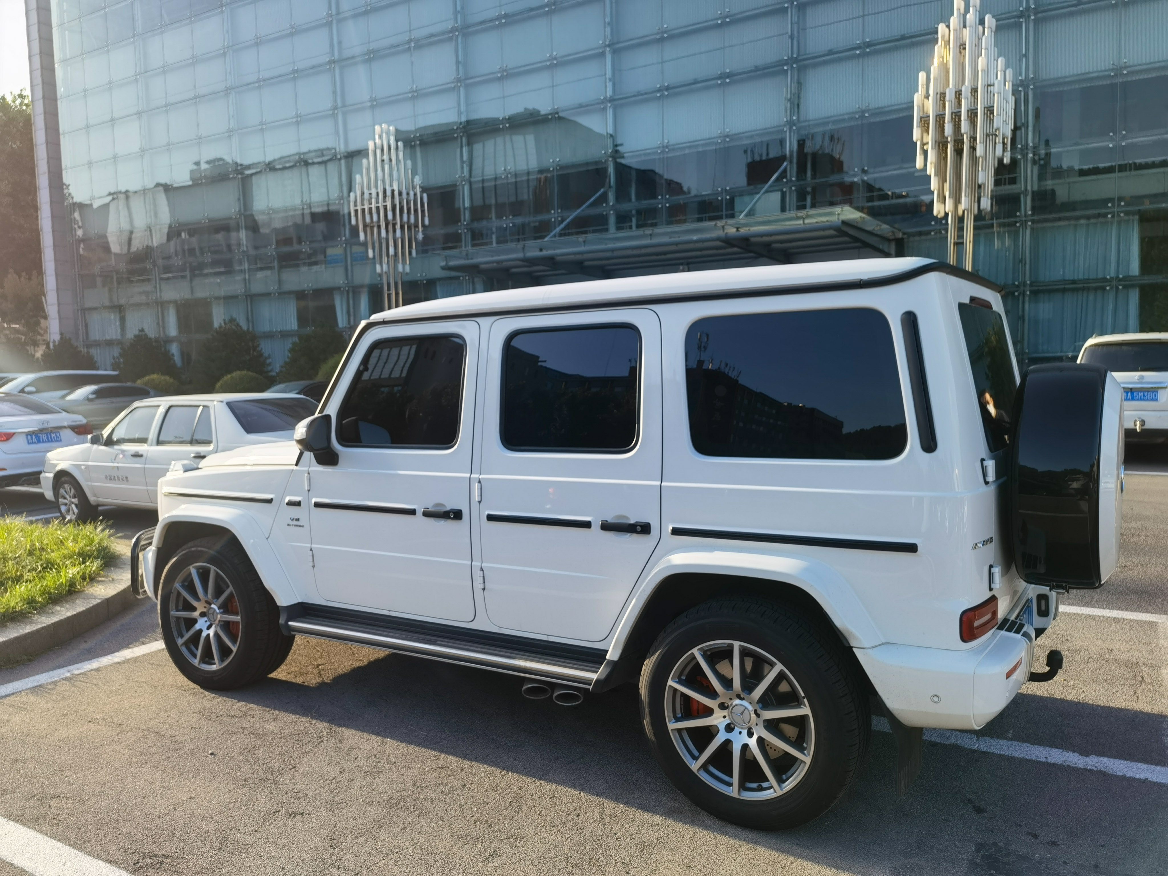 二手奔驰 奔驰G级AMG 白色/红色 2020款 AMG G 63