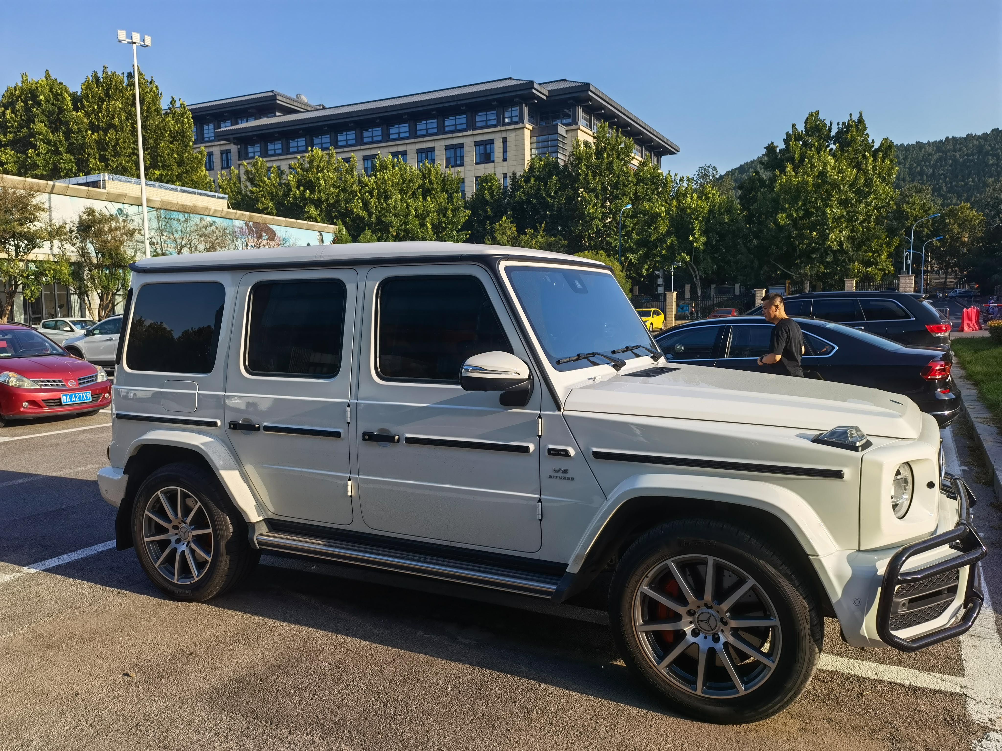 二手奔驰 奔驰G级AMG 白色/红色 2020款 AMG G 63