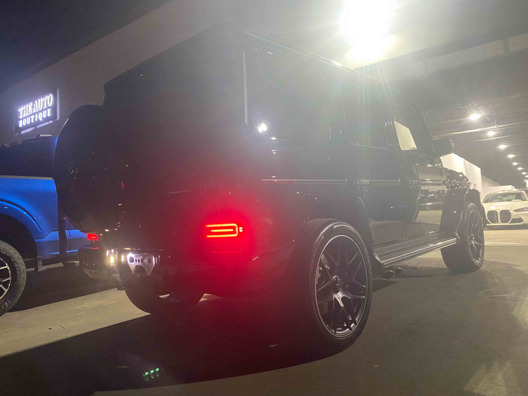 奔驰 奔驰G级AMG 黑色/红色 2022款 加版满配