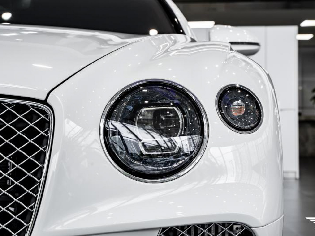 宾利 欧陆GT 白色/红色 2020款 4.0T GT V8