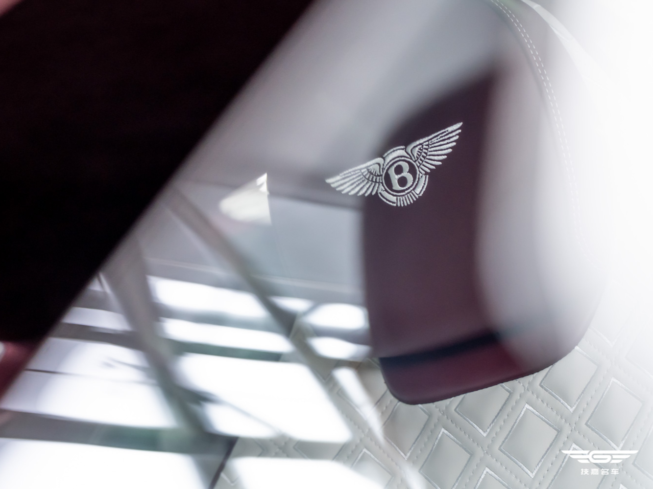 中规宾利 欧陆GT 白色/红色 2020款 4.0T GT V8