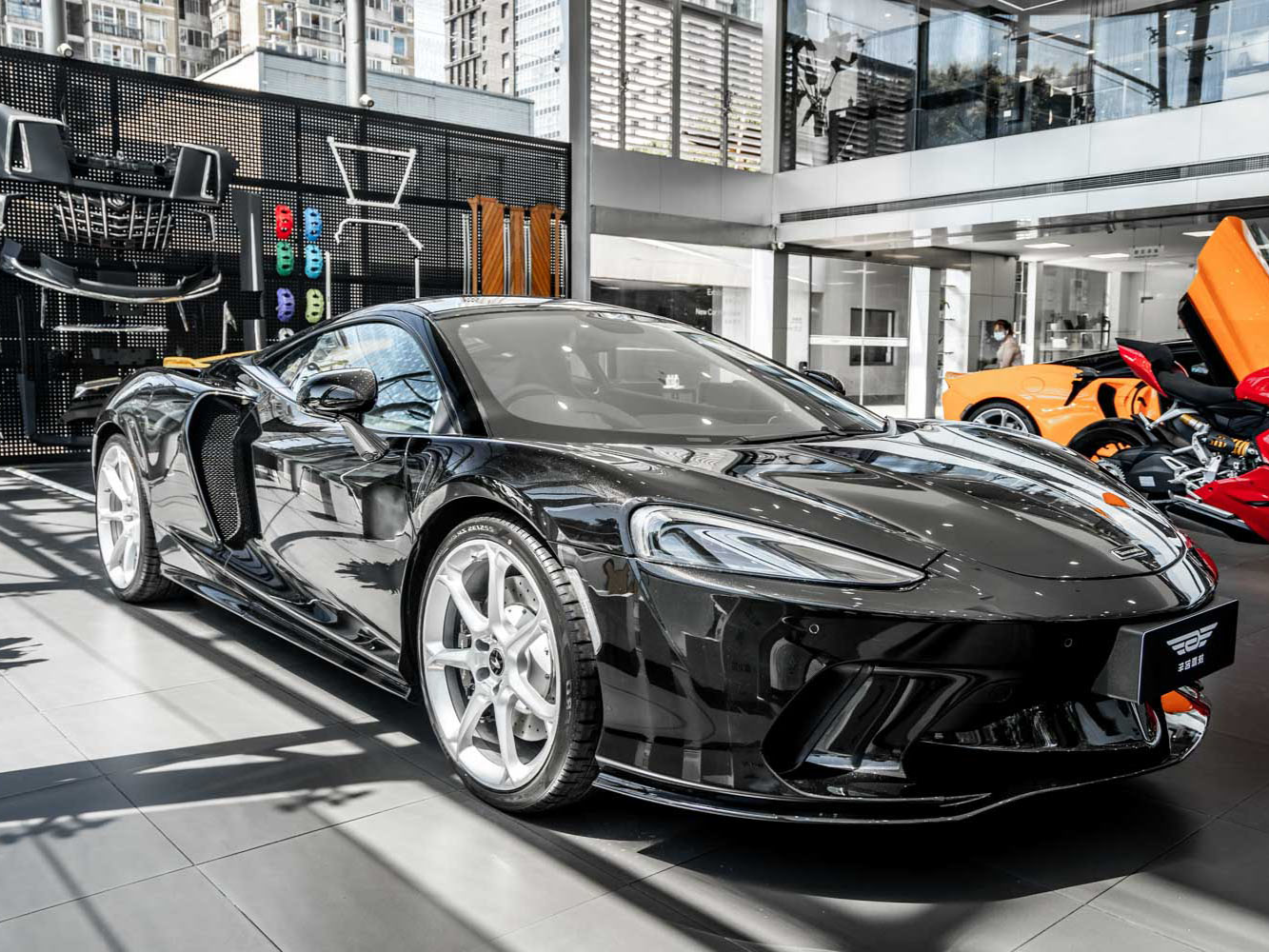 迈凯伦 GT 黑色/黑色 2019款 4.0T 标准型