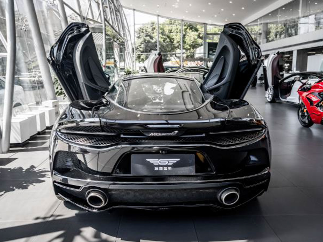 迈凯伦 GT 黑色/黑色 2019款 4.0T 标准型
