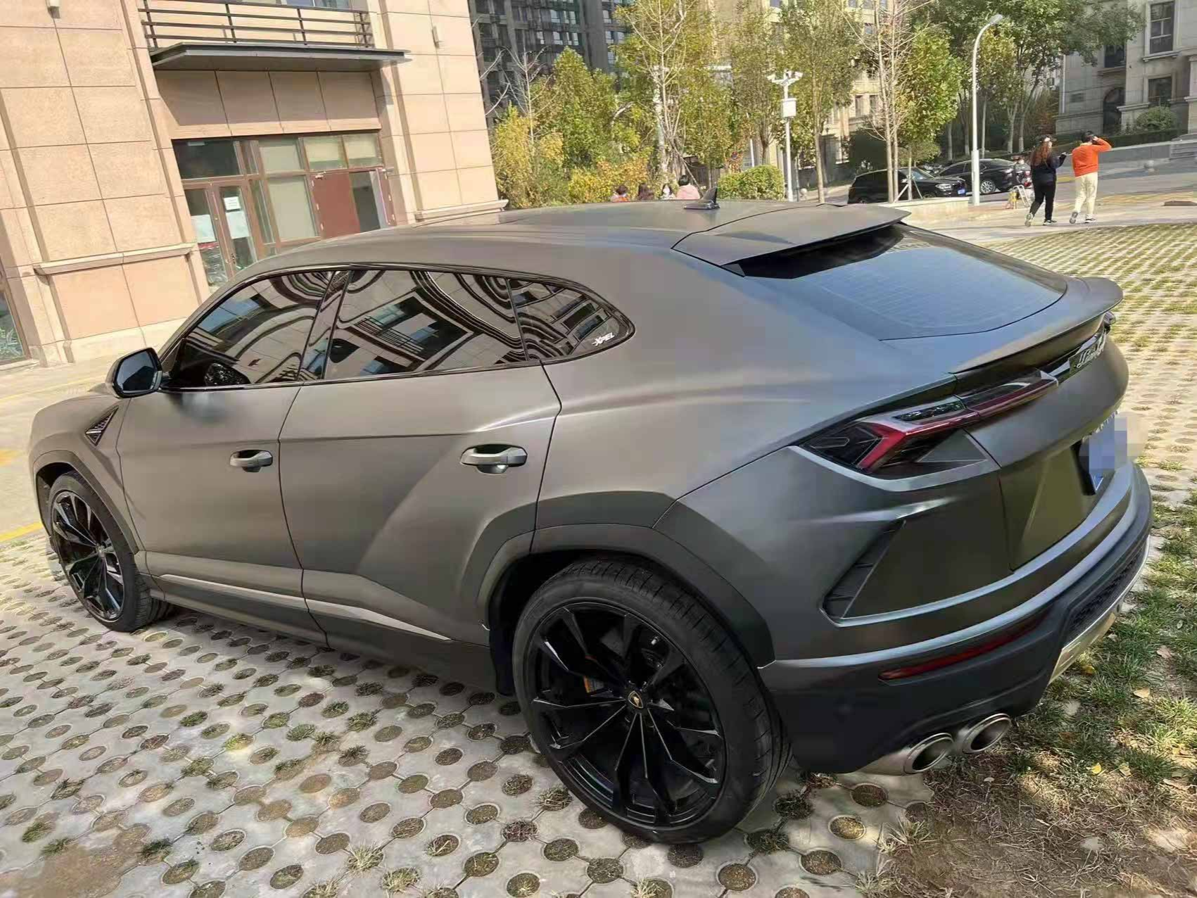 二手兰博基尼 Urus 深灰色/蓝色 2021款 4.0T V8