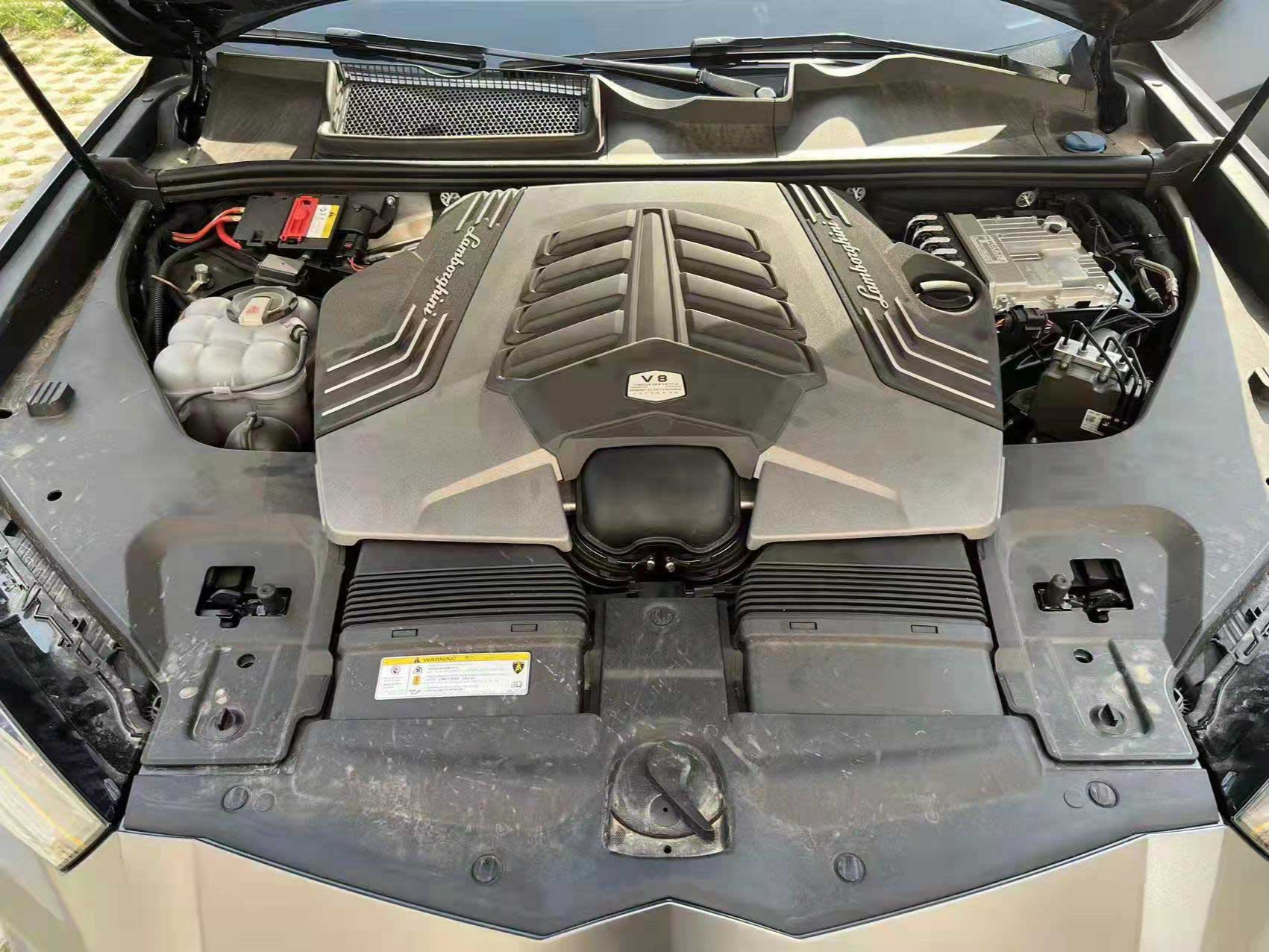 二手兰博基尼 Urus 深灰色/蓝色 2021款 4.0T V8