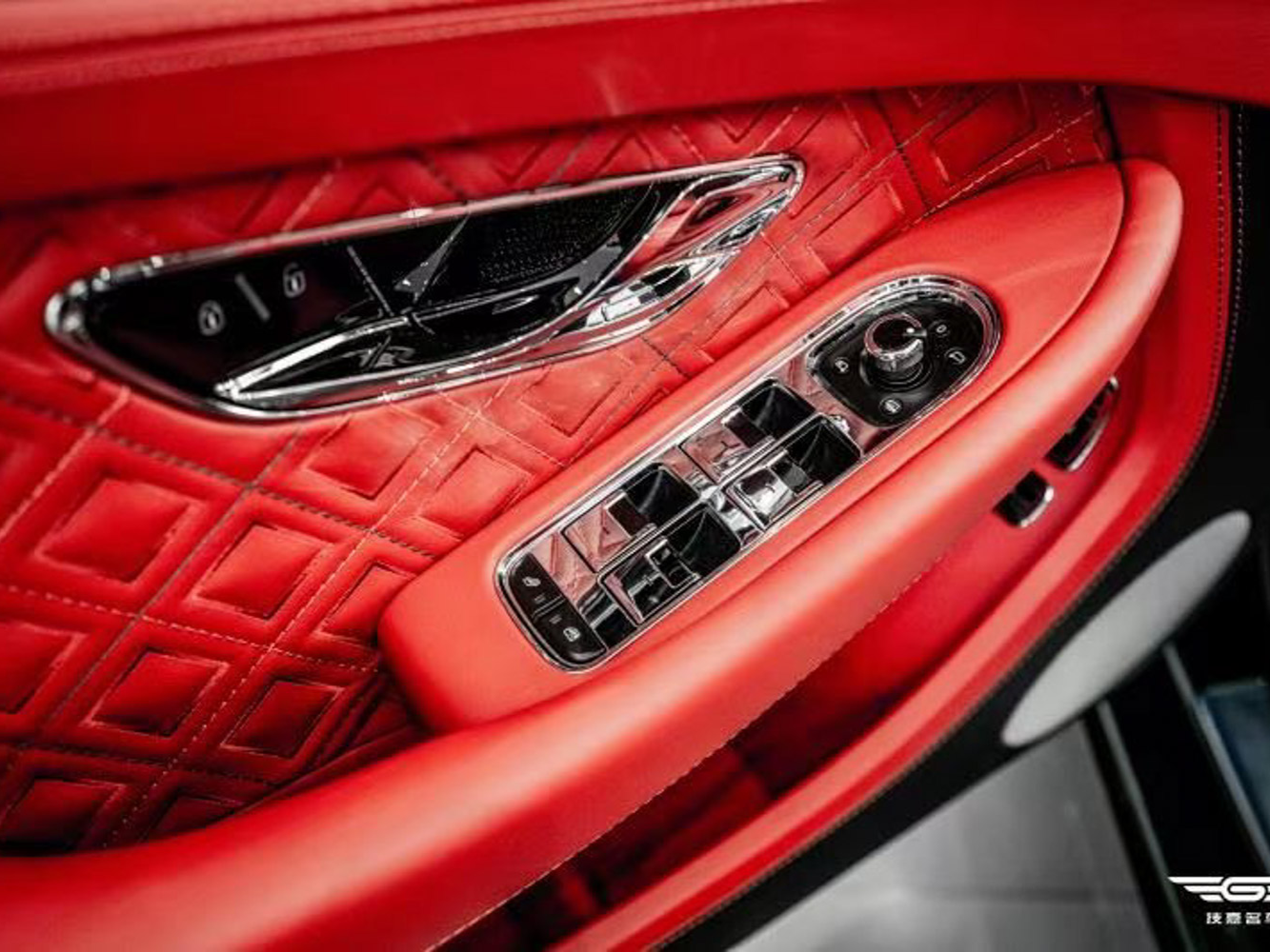 宾利 欧陆GT 绿色/红色 2020款 4.0T GT V8