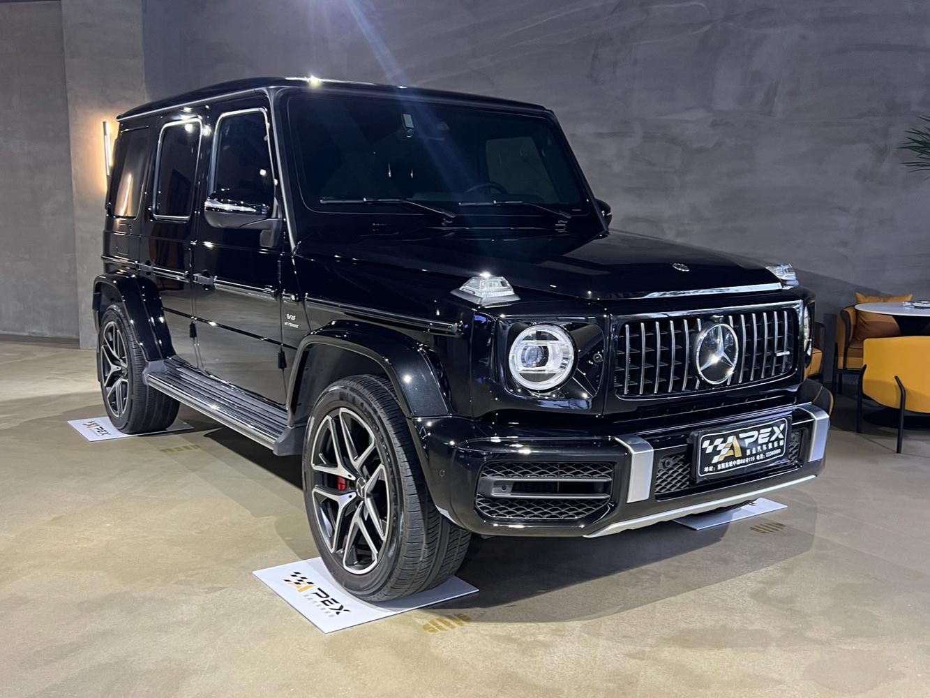 二手奔驰 奔驰G级AMG 黑色/红色 2019款 AMG G 63