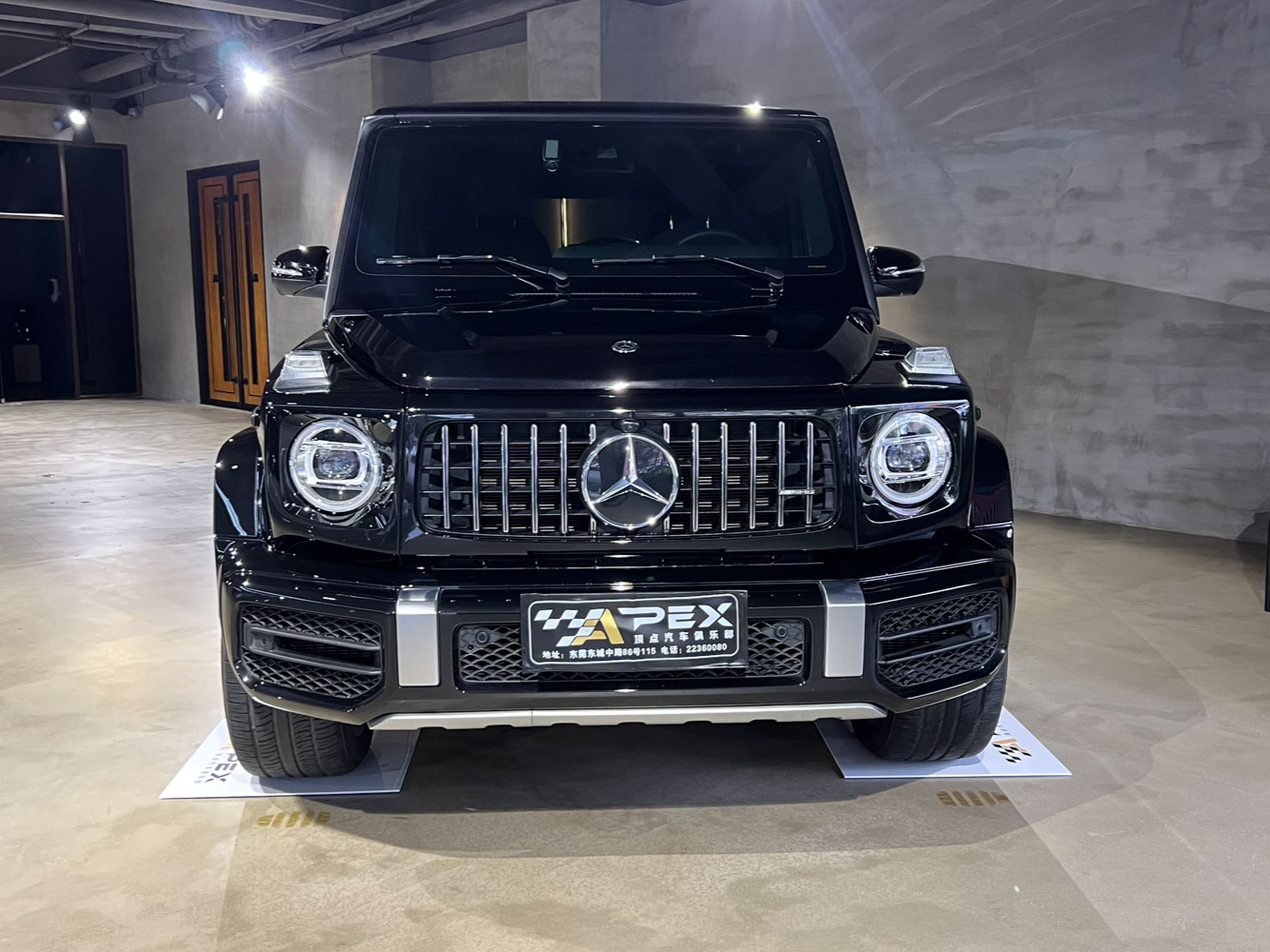 二手奔驰 奔驰G级AMG 黑色/红色 2019款 AMG G 63