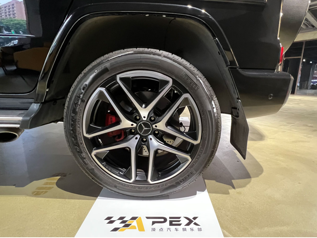 二手奔驰 奔驰G级AMG 黑色/红色 2019款 AMG G 63