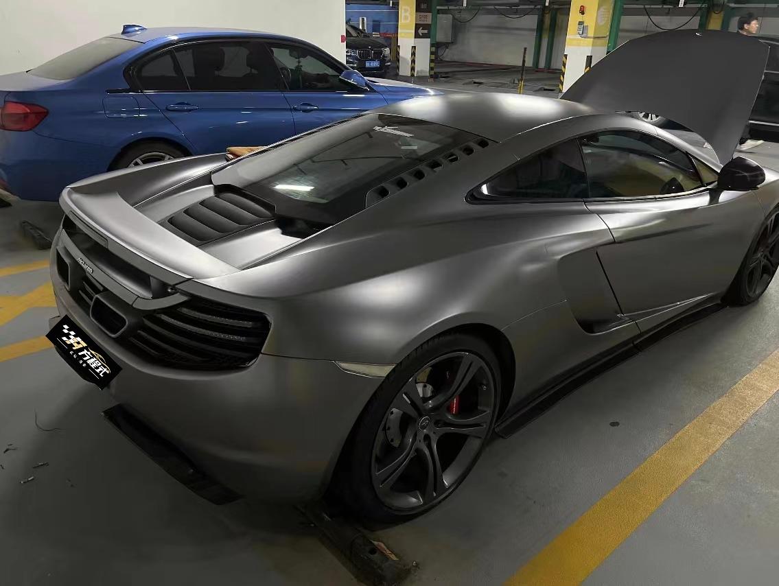 二手迈凯伦 MP4-12C 银色/黑色 2013款 3.8T COUPE