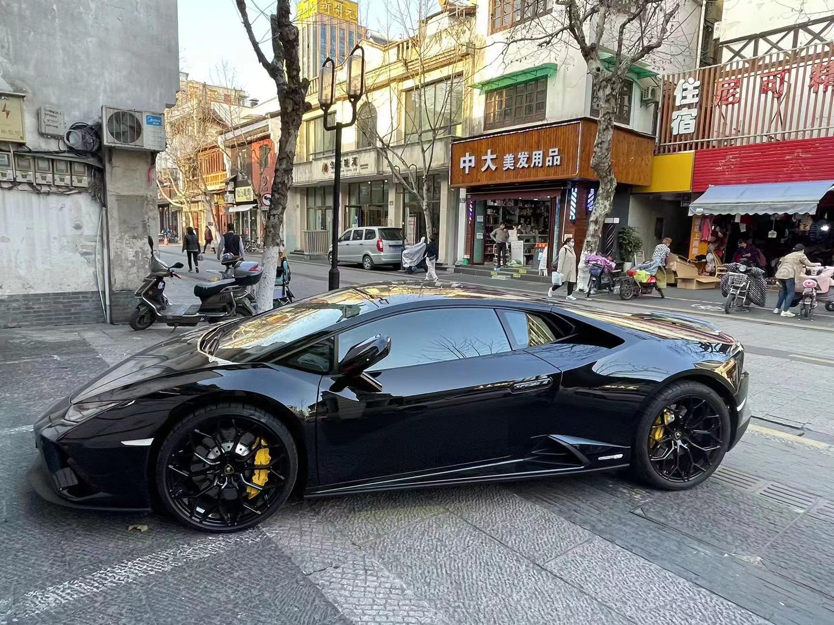 二手兰博基尼 Huracán 黑色/黑色 2020款 Huracán EVO RWD