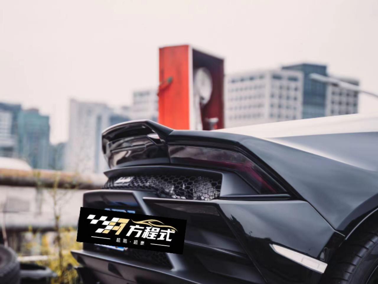 二手兰博基尼 Huracán 黑色/黑色 2020款 Huracán EVO RWD