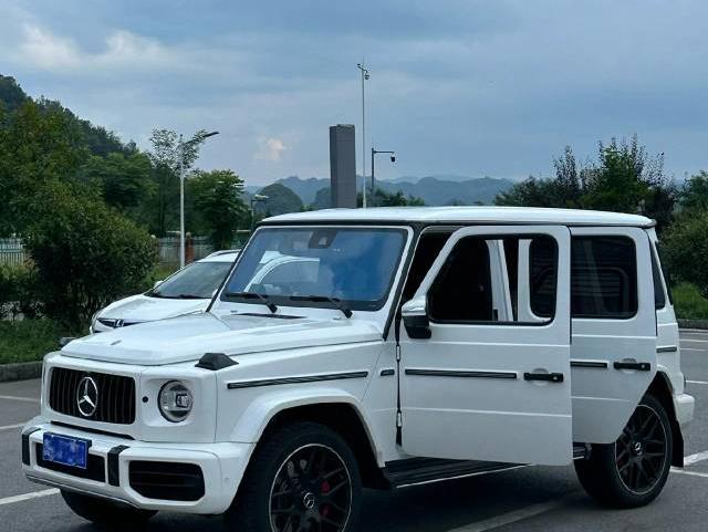 二手奔驰 奔驰G级 白色/黑色 2023款 G 350