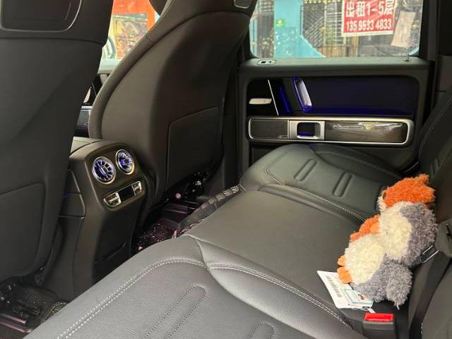 二手奔驰 奔驰G级 白色/黑色 2023款 G 350