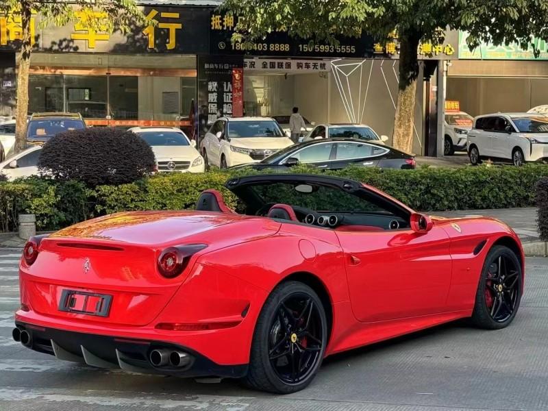 二手法拉利 California T 红色/红色 2015款 3.9T 标准型