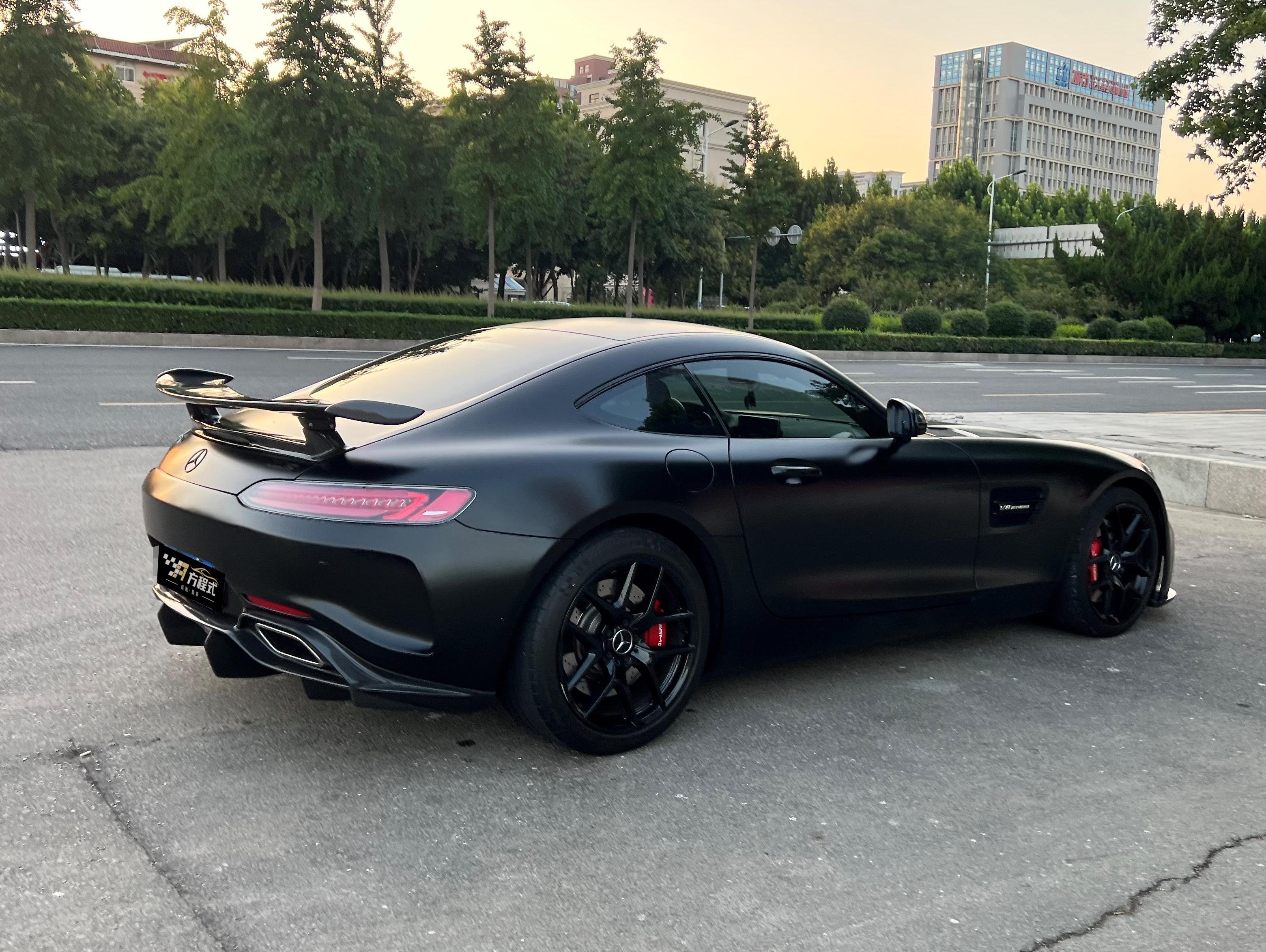 二手奔驰 AMG GT 蓝色/红色 2017款
