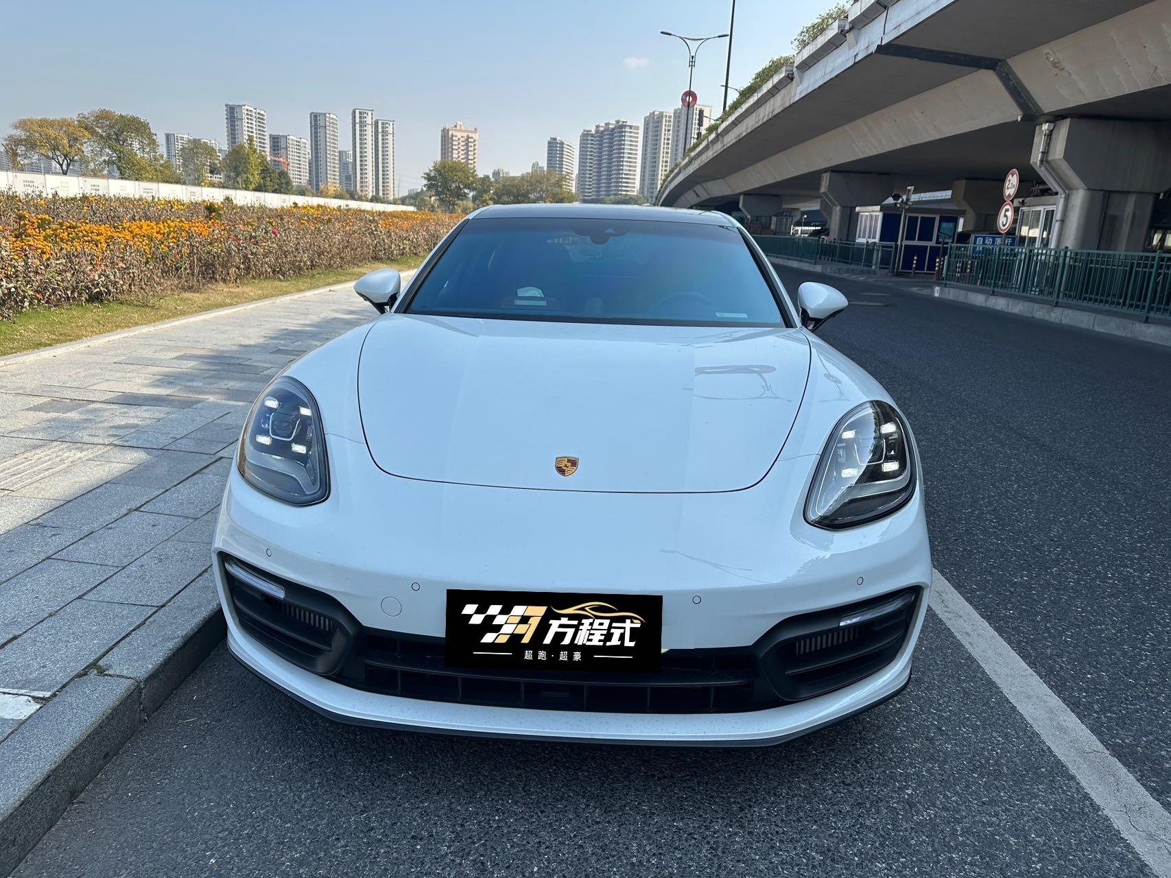 二手保时捷 Panamera 白色/红色 2022款 2.9T