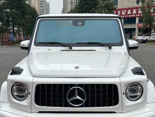 二手奔驰 奔驰G级 白色/黑色 2023款 G 350