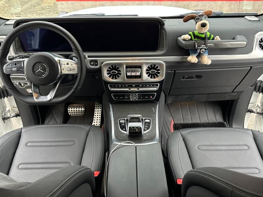 二手奔驰 奔驰G级 白色/黑色 2023款 G 350