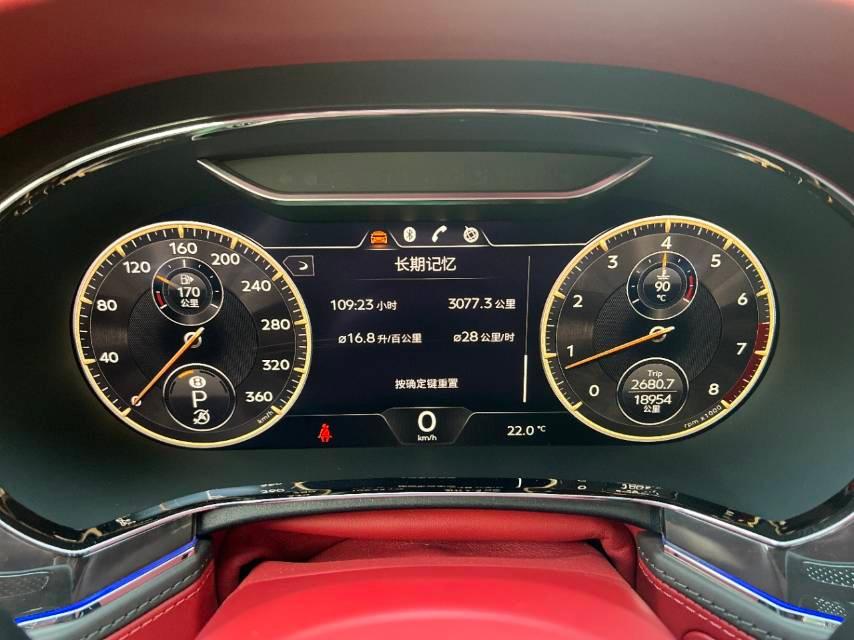 二手宾利 飞驰 黑色/红色 2021款 4.0T V8 标准版