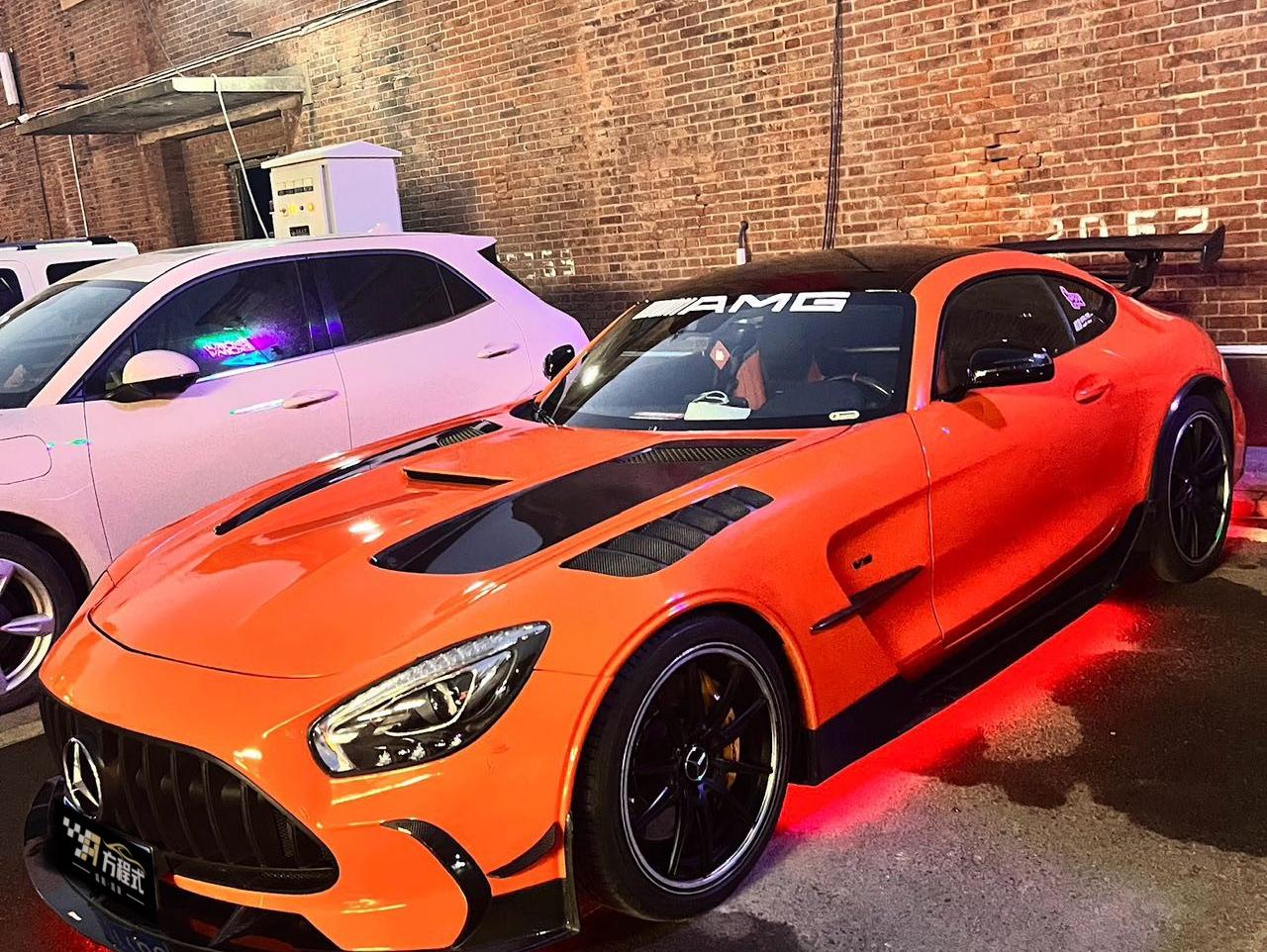 二手奔驰 AMG GT 银色/黑红 2016款
