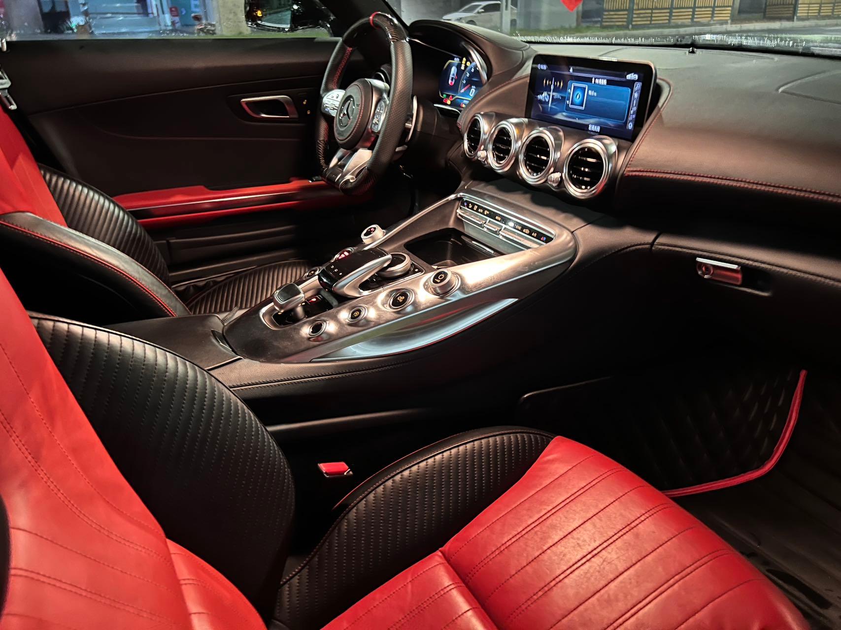 二手奔驰 AMG GT 银色/黑红 2016款