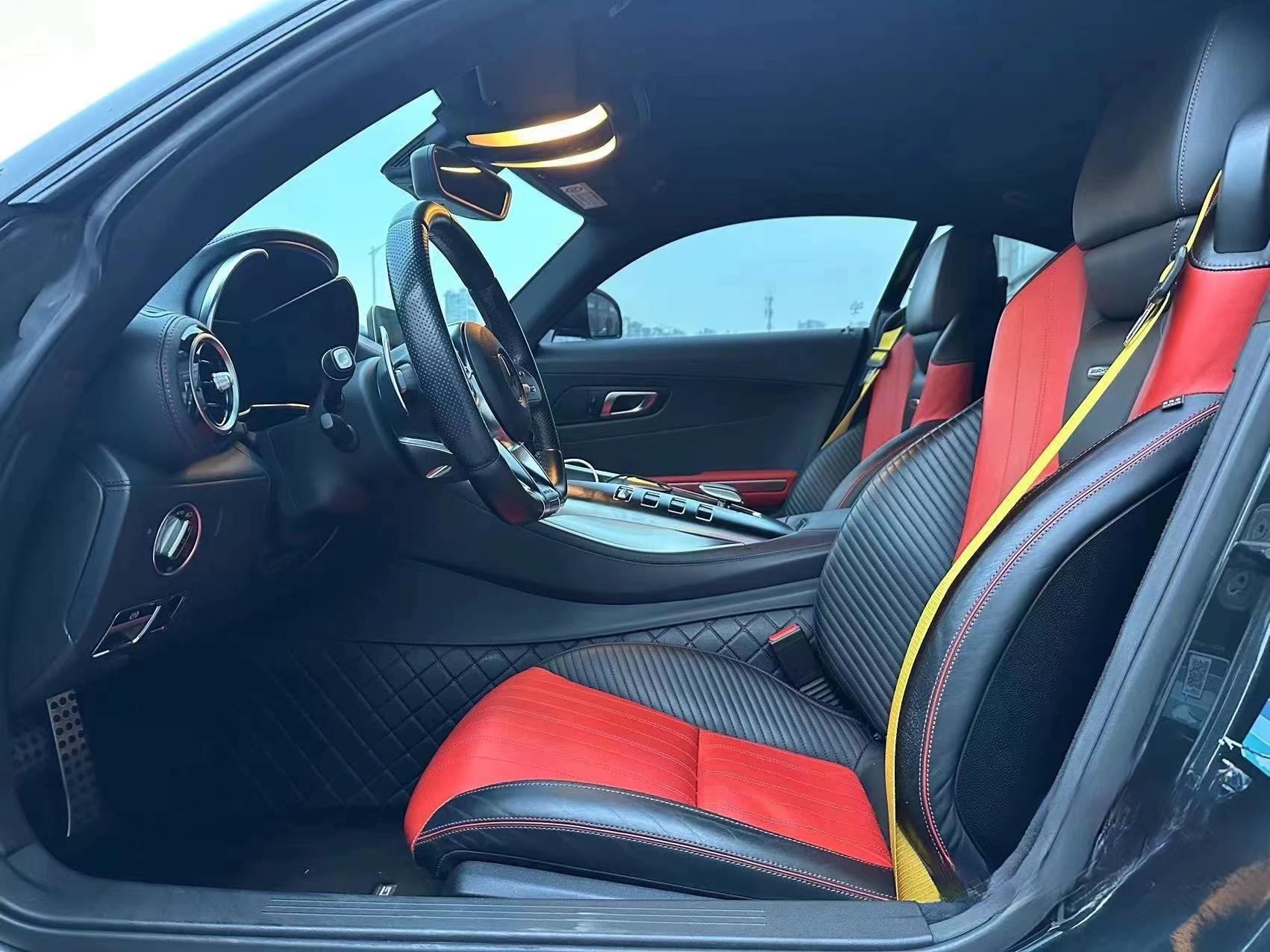 二手奔驰 AMG GT 黑色/红色 2019款