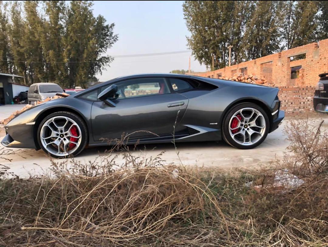 二手兰博基尼 Huracán 灰色/红色 2014款 LP 610-4