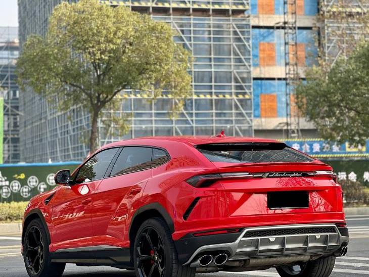 二手兰博基尼 Urus 红色/黑色 2018款 4.0T V8