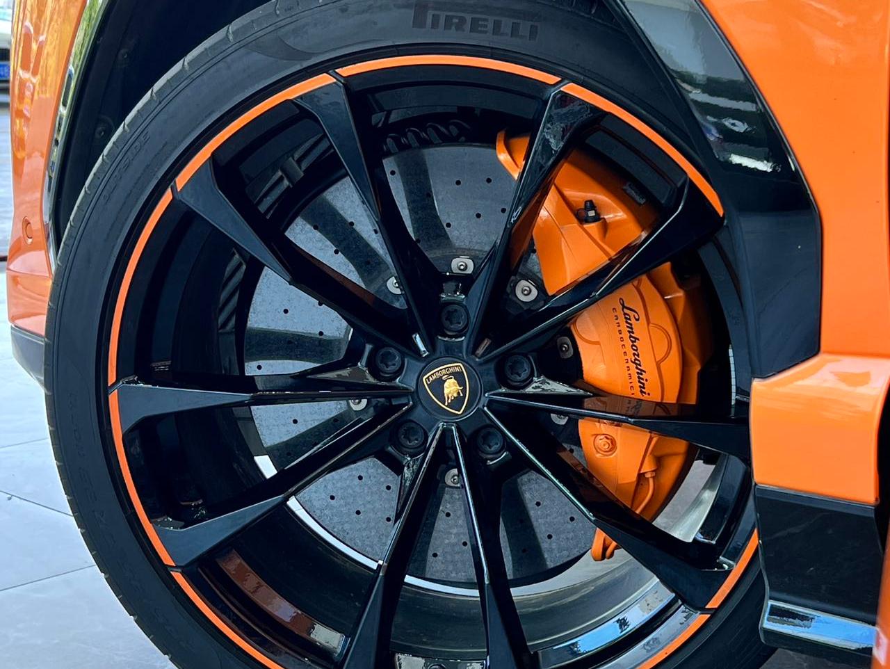 二手兰博基尼 Urus 橙色/橙色 2021款 4.0T V8