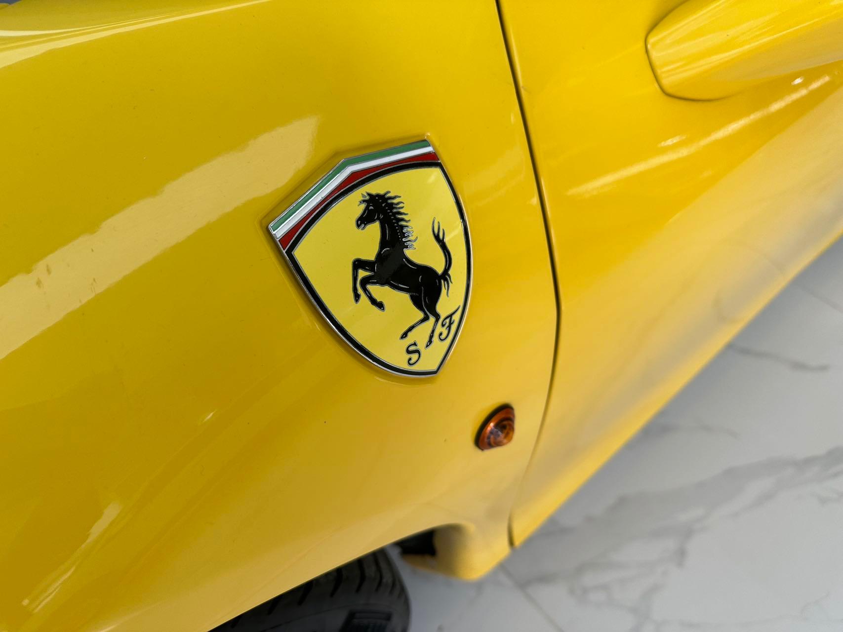 二手法拉利 458 黄色/石墨蓝 2012款 4.5L Italia 中国限量版