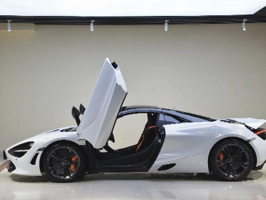 二手迈凯伦 720S 银色/黑色 2019款 4.0T Spider