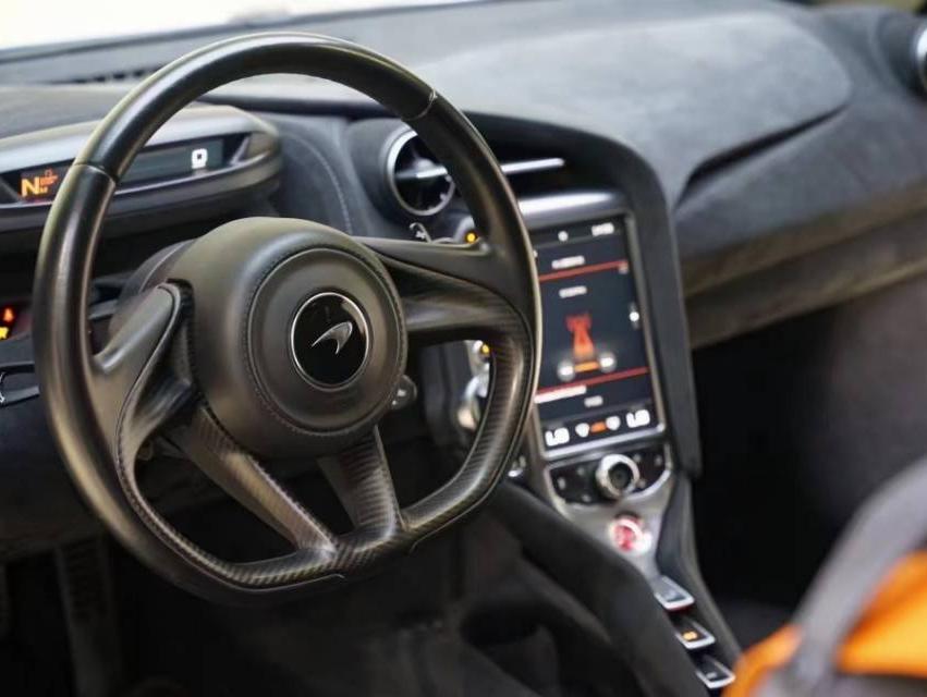 二手迈凯伦 720S 银色/黑色 2019款 4.0T Spider