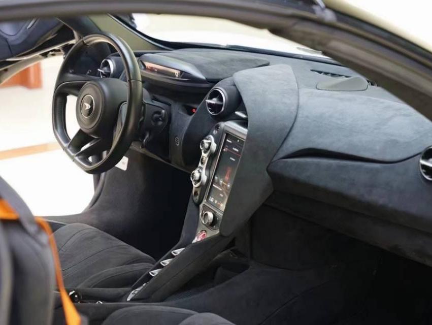 二手迈凯伦 720S 银色/黑色 2019款 4.0T Spider