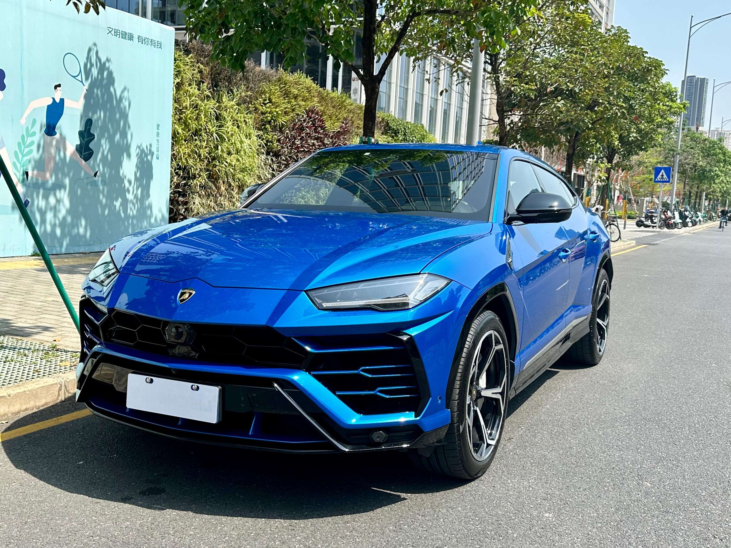 二手兰博基尼 Urus 蓝色/黑色 2018款 4.0T V8