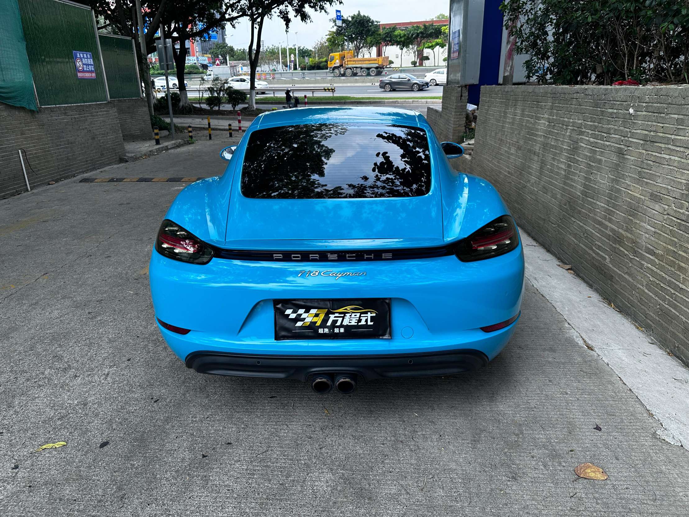 二手保时捷 718 迈阿密蓝/黑色 2016款 Cayman 2.0T