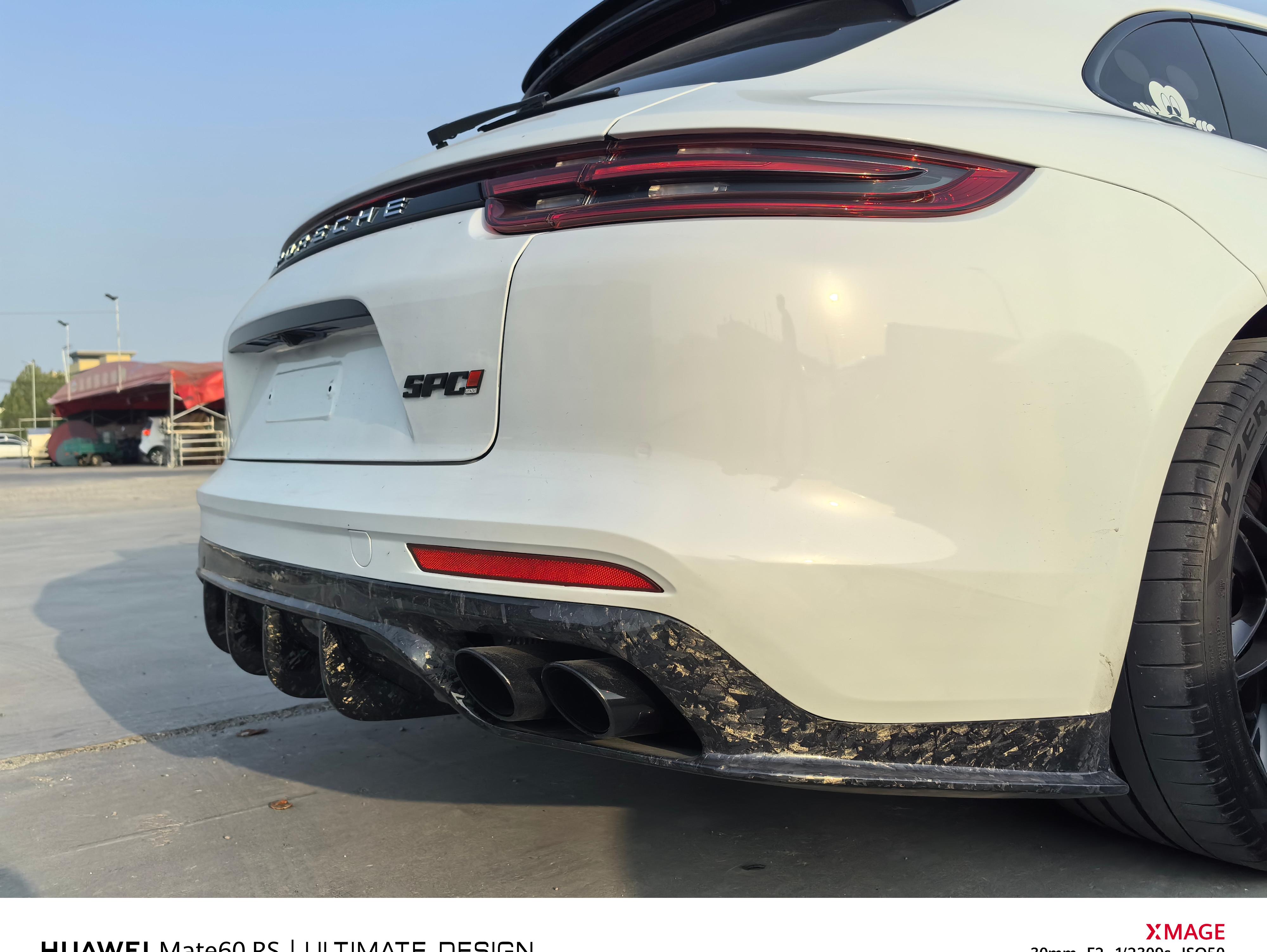 二手保时捷 Panamera 深宝石蓝/波尔多红 2019款 四驱 猎装版 2.9T