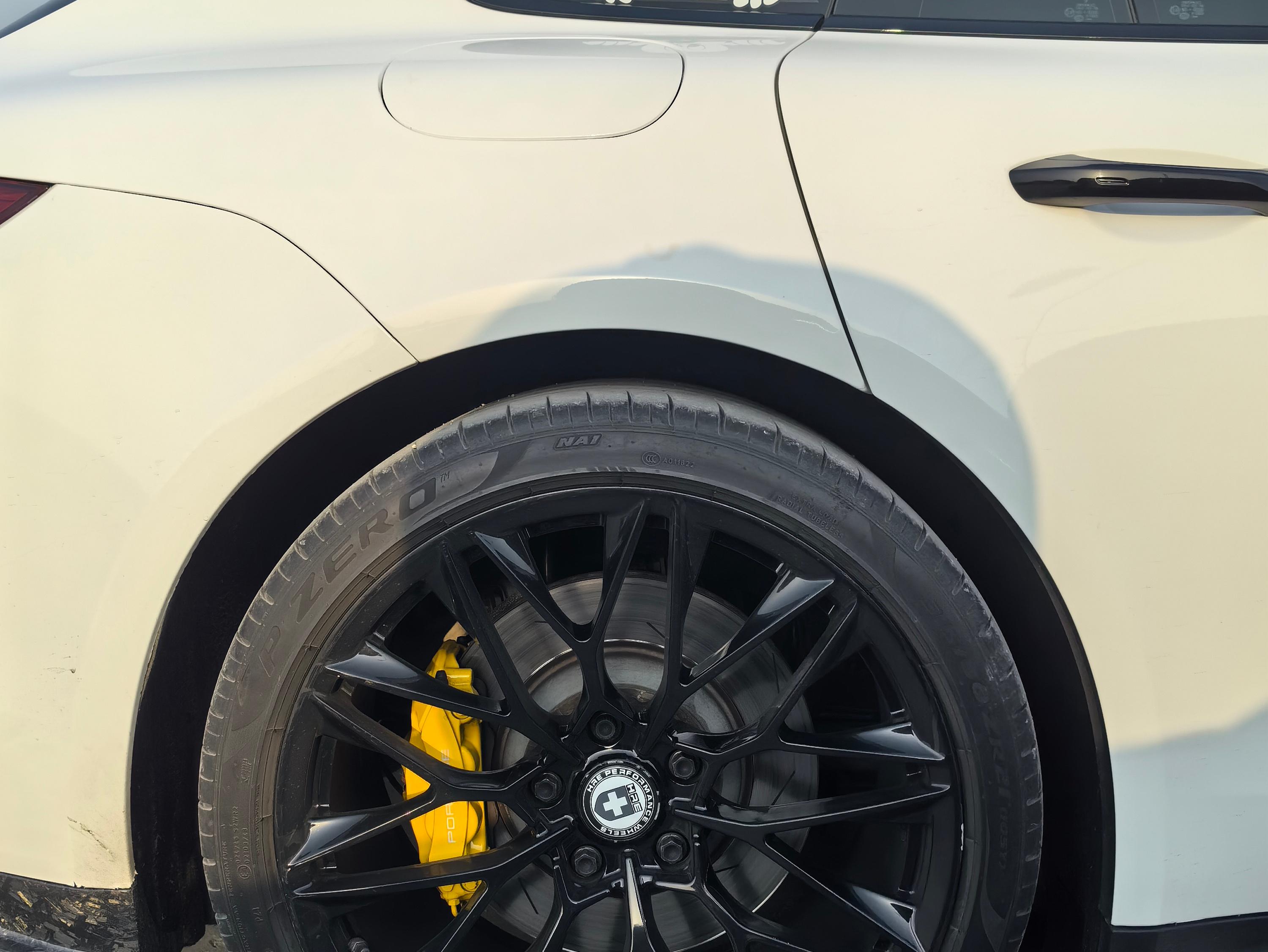 二手保时捷 Panamera 深宝石蓝/波尔多红 2019款 四驱 猎装版 2.9T