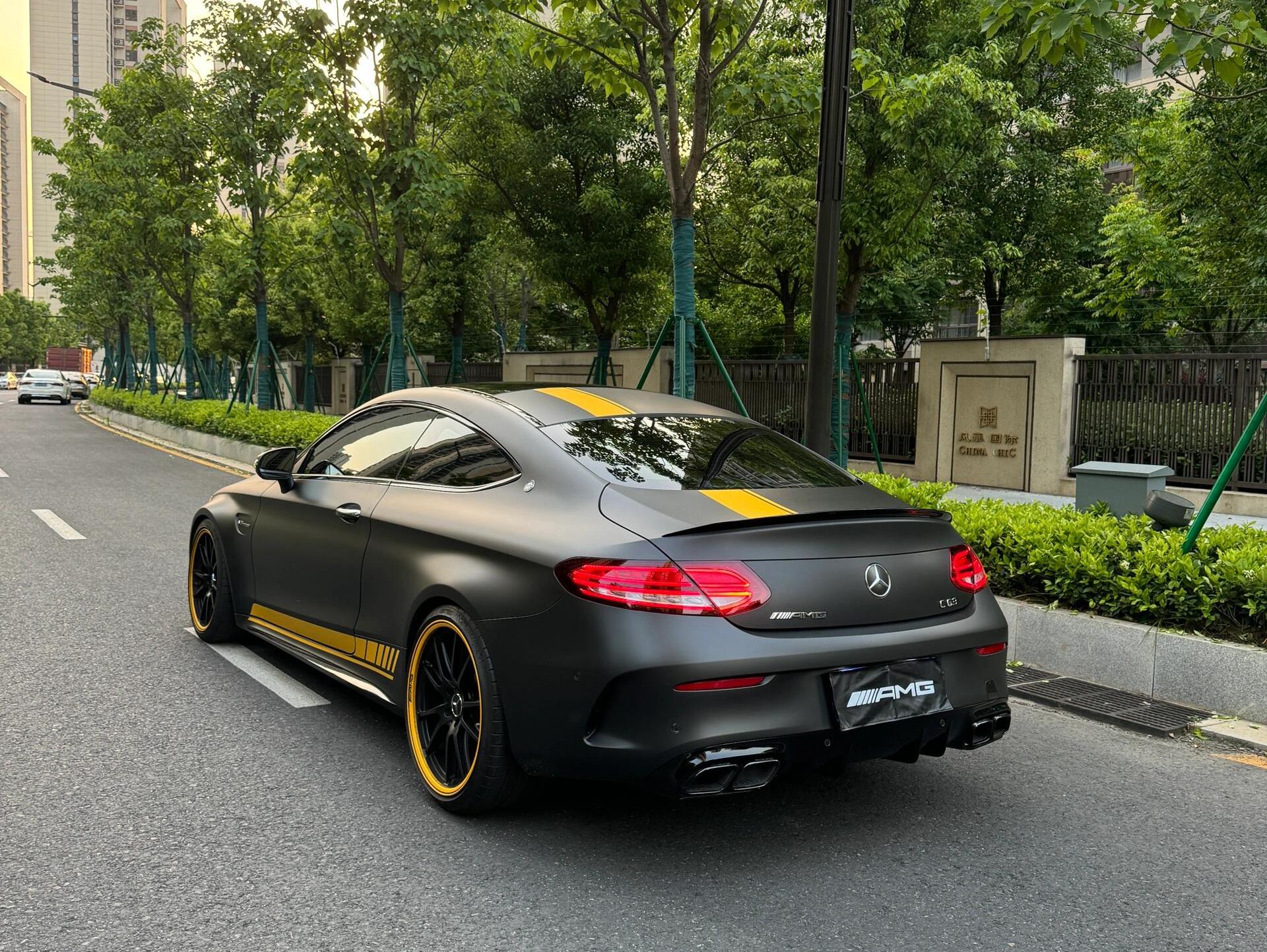 二手奔驰 AMG 灰色/黑色 2016款 C63 Coupe