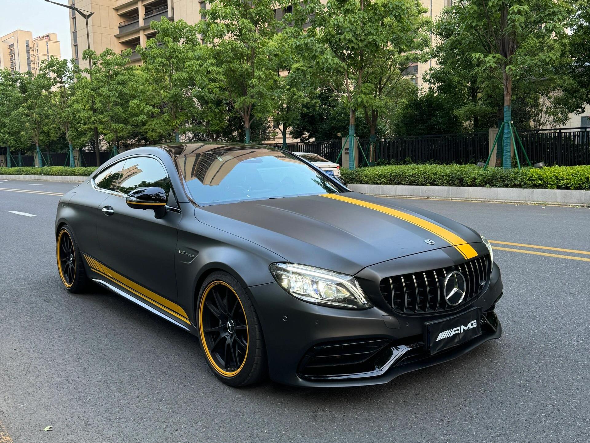 二手奔驰 AMG 灰色/黑色 2016款 C63 Coupe