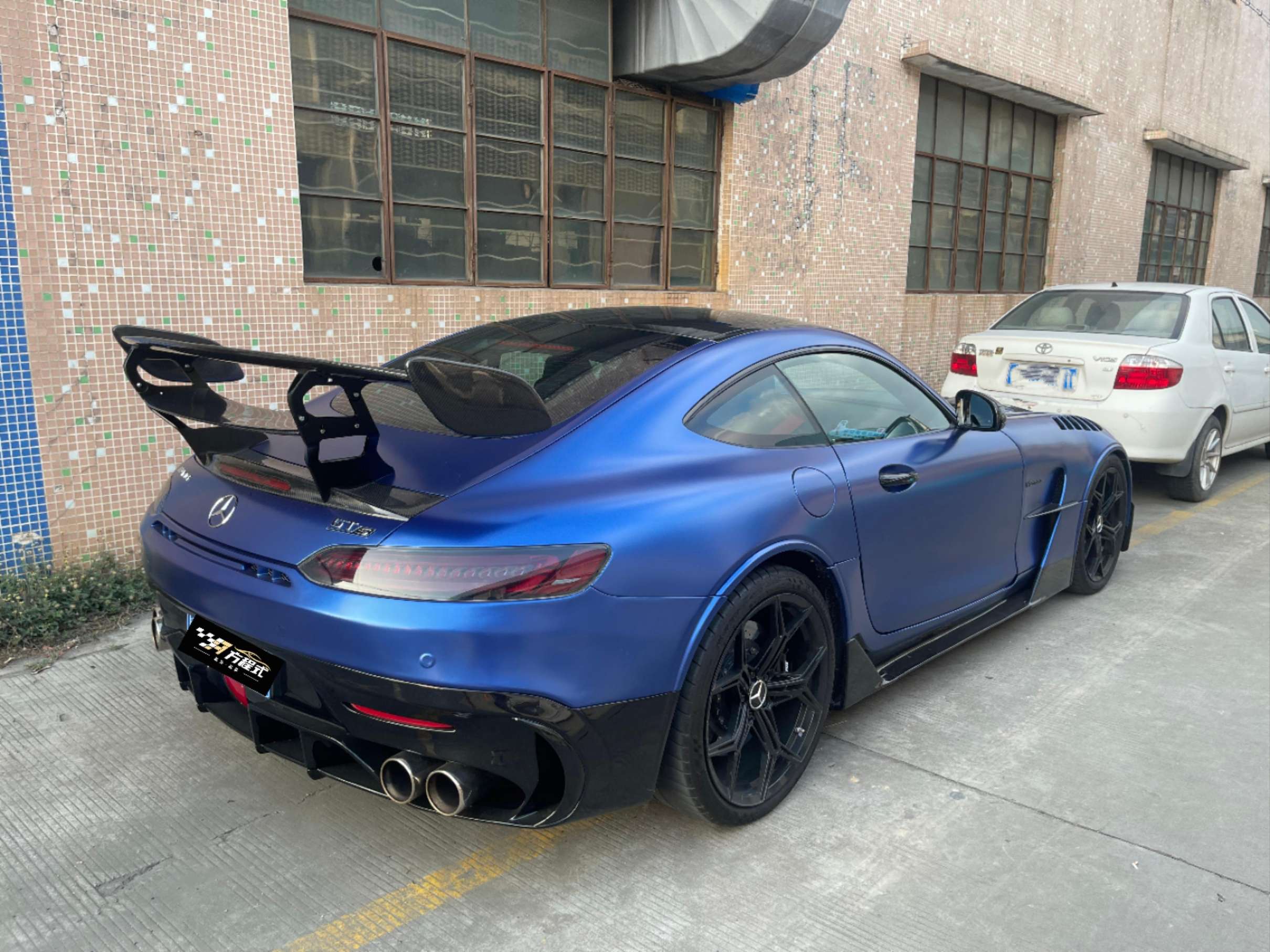 二手奔驰 AMG GT 蓝色/黑色 2015款 GT S