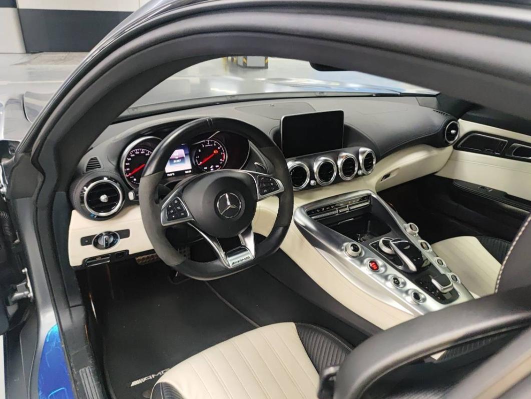 二手奔驰 AMG GT 银灰色/白色 2017款