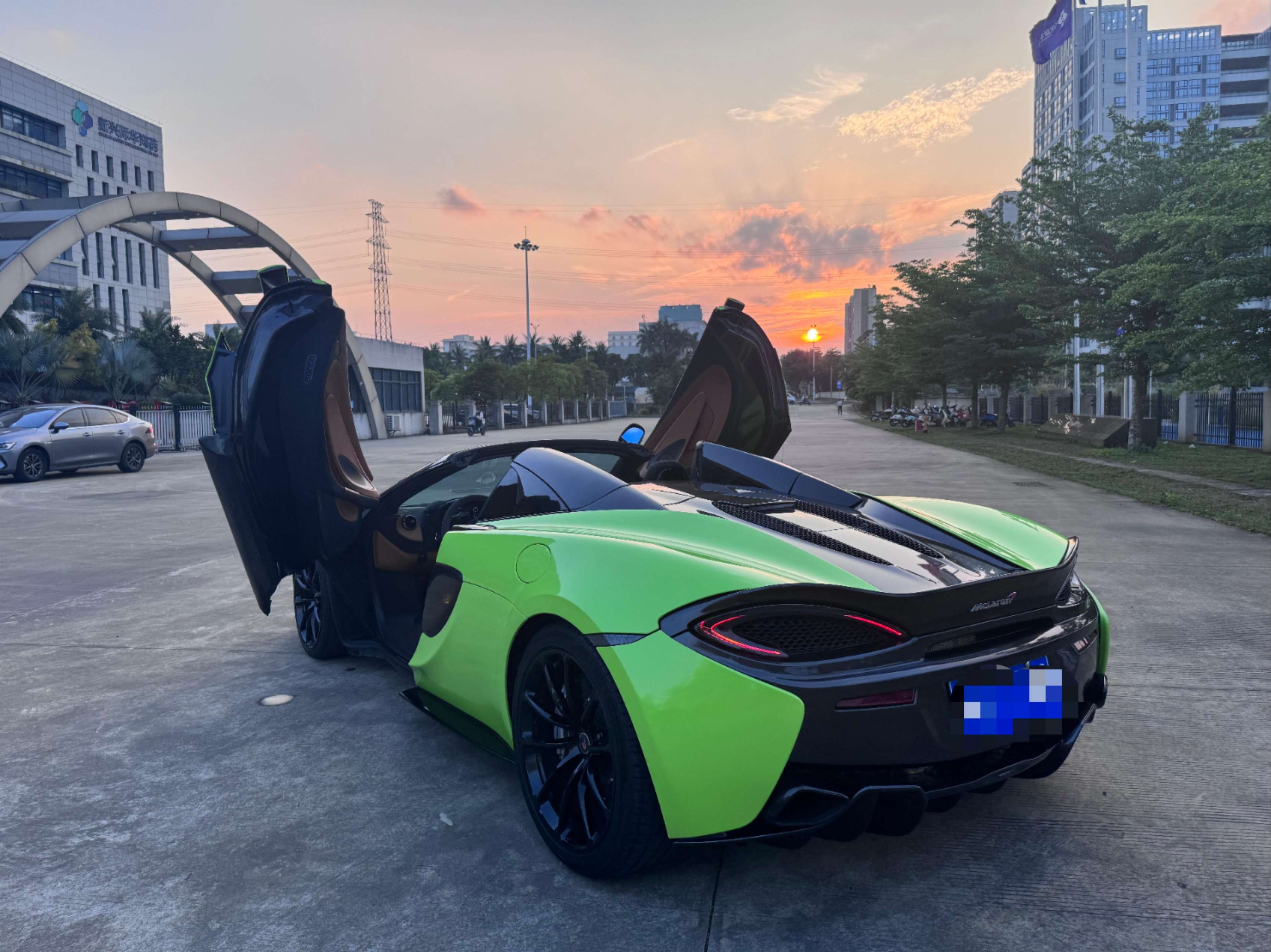 二手迈凯伦 570S 绿色/灰色 2019款 570S 3.8T Spider